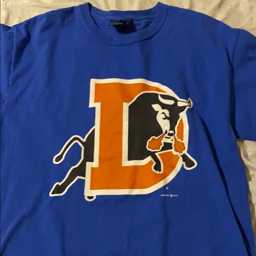 Vintage 2014 Sports t shirt